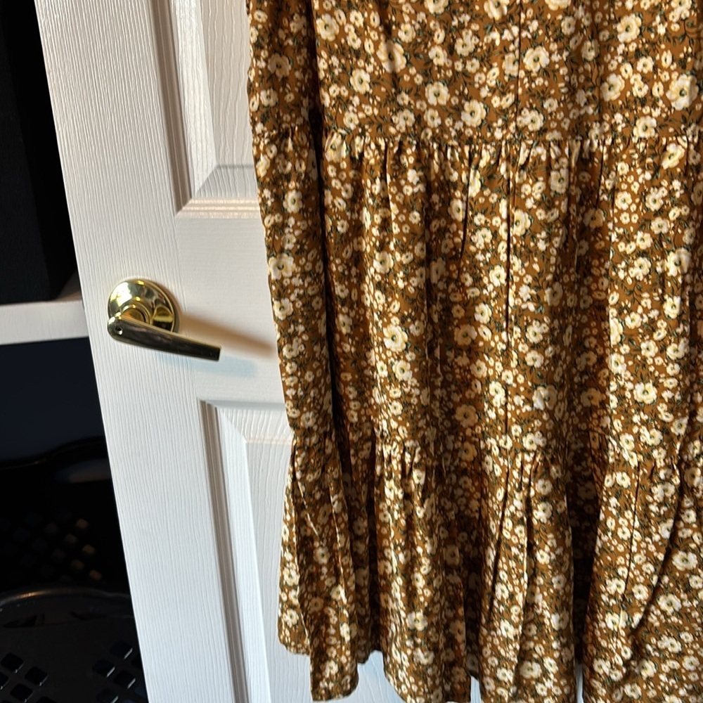 NWT Yellow Floral Sundress - Picture 5 of 8